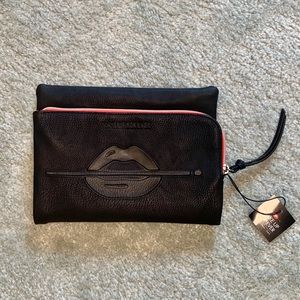 Makeup Forever - Makeup Pouch